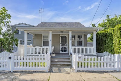 /international/us/742-leroy-place-lake-como-nj-110099770627/