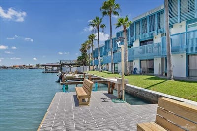 /international/us/227-w-morningside-drive-south-padre-island-tx-110120484597/