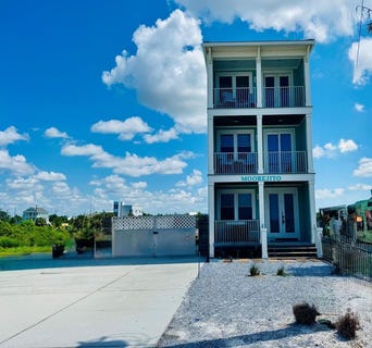 /international/us/1002-highway-98-mexico-beach-fl-110101425839/