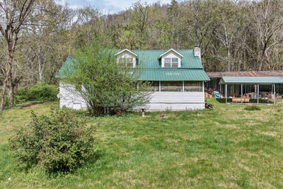 /international/us/416-hix-hollow-rd-gainesboro-tn-110107668892/