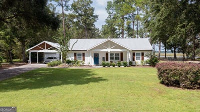 /international/us/2215-oscar-road-white-oak-ga-110110273841/