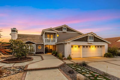 /international/us/7781-rocio-carlsbad-ca-110108331692/