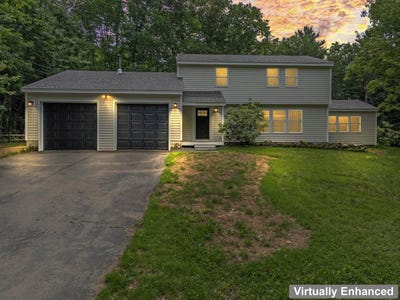 /international/us/710-high-street-west-gardiner-me-110100898795/