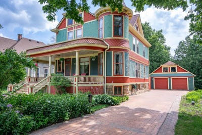/international/us/700-e-main-street-reedsburg-wi-110101518207/?lang=zh-cn