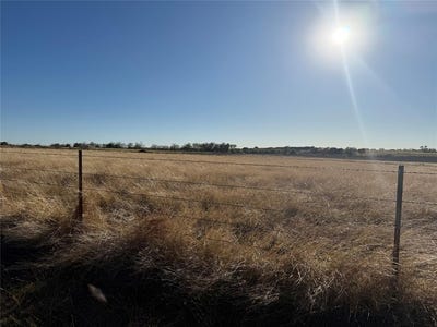 /international/us/no-county-road-225-valley-mills-tx-110104575467/