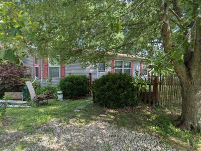 /international/us/9407-n-600th-st-robinson-il-110100628400/