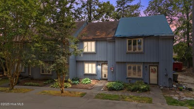 /international/us/3503-christopher-drive-nw-wilson-nc-110099991850/