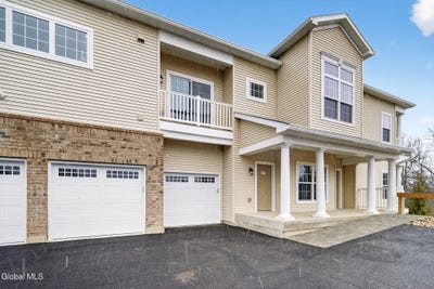 /international/us/607-vly-pointe-drive-niskayuna-ny-110106070164/