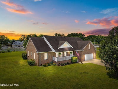 /international/us/100-whispering-pines-court-aydlett-nc-110100727267/?lang=zh-tw