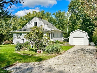 /international/us/351-perry-road-tallmadge-oh-110110374422/