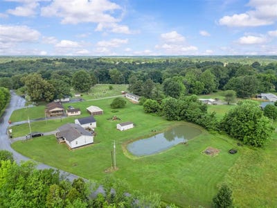 /international/us/82-echols-church-lane-beaver-dam-ky-110108490817/