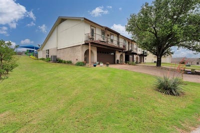 /international/us/4507-overlook-court-granbury-tx-110107504675/