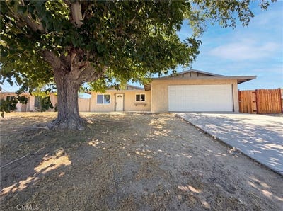 /international/us/15929-la-verida-victorville-ca-110108742207/