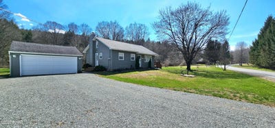 /international/us/430-griffith-road-tyler-hill-pa-110107207543/