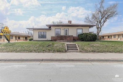 /international/us/112-west-7th-street-washington-ks-110091118493/