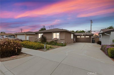 /international/us/11927-los-coyotes-la-mirada-ca-110109037186/