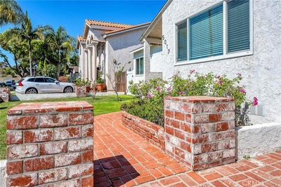 /international/us/5017-w-123rd-pl-hawthorne-ca-110106614414/
