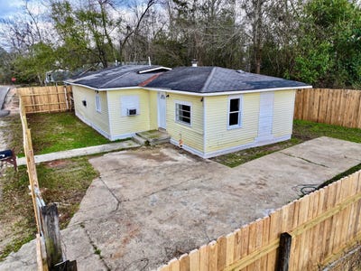 /international/us/410-midway-street-jackson-al-110105950848/