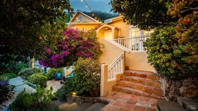 /international/us/2-lower-crescent-avenue-sausalito-ca-110108746228/