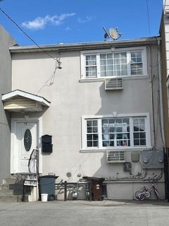 /international/us/318-beach-47th-street-edgemere-ny-110097762014/