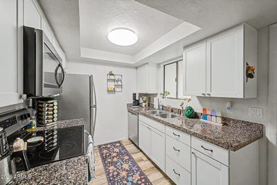 /international/us/3131-w-cochise-drive-phoenix-az-110107824821/