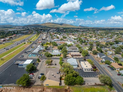/international/us/3031-n-cochise-drive-prescott-valley-az-110120488673/