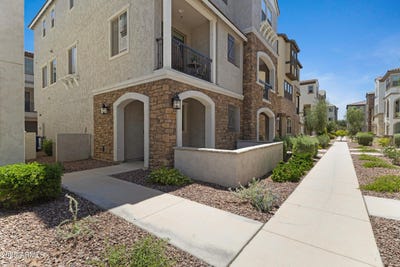 /international/us/1694-e-dogwood-lane-gilbert-az-110100316094/