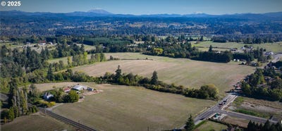 /international/us/ne-279th-st-ridgefield-wa-110103229814/