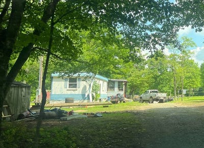 /international/us/561-county-route-415-charmco-wv-110100475305/