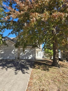 /international/us/1327-se-broadway-circle-lee-s-summit-mo-110107613113/