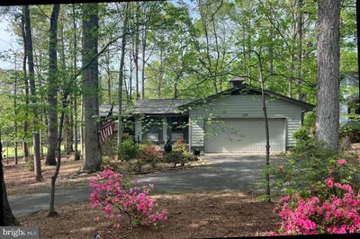 /international/us/125-fairway-dr-locust-grove-va-110107778765/