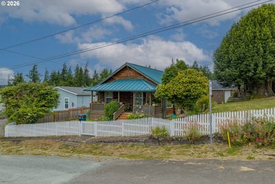 /international/us/131-bender-st-myrtlepoint-or-110108930997/