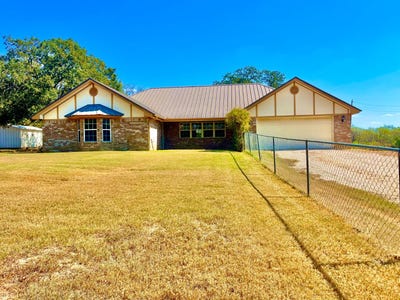 /international/us/1332-n-us-highway-281-hamilton-tx-110096550096/