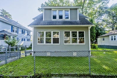 /international/us/173-albemarle-st-springfield-ma-110109773351/