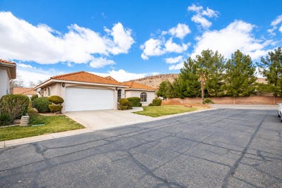 /international/us/385-w-brigham-st-george-ut-110107874646/