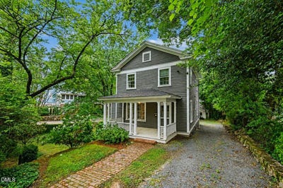 /international/us/217-hillsborough-street-chapel-hill-nc-110108280765/