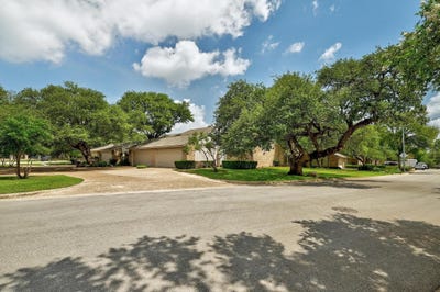 /international/us/3700-steck-ave-austin-tx-110100979297/