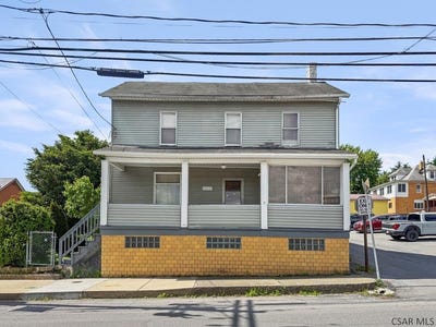 /international/us/1015-roberts-street-nanty-glo-pa-110108637773/