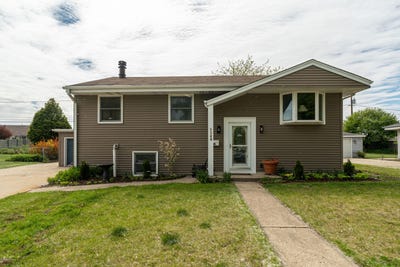 /international/us/3324-96th-st-sturtevant-wi-110099818855/