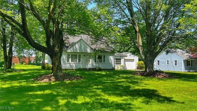 /international/us/5898-keller-road-new-franklin-oh-110100800881/