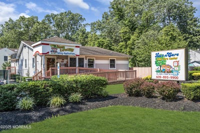 /international/us/530-lakehurst-road-browns-mills-nj-110101246036/