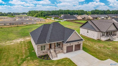 /international/us/428-ranch-road-rainsville-al-110100835072/