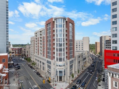 /international/us/20-livingston-avenue-new-brunswick-nj-110100350466/