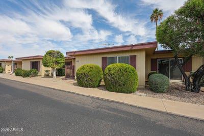 /international/us/13618-n-98th-avenue-sun-city-az-110099187341/