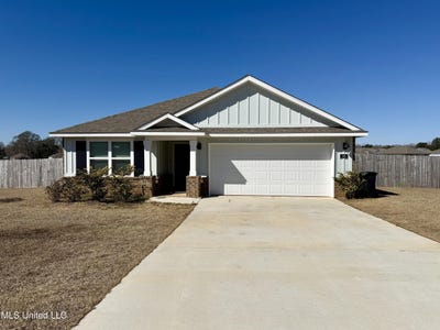 /international/us/196-mill-court-lucedale-ms-110105509102/
