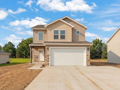 /international/us/2024-green-acres-drive-adrian-mi-110109901620/