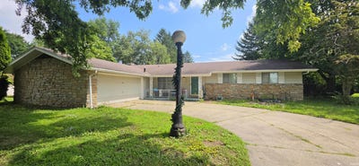 /international/us/3632-cardinal-lane-fort-wayne-in-110119543817/