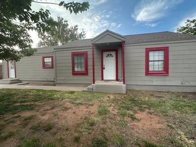 /international/us/705-e-22nd-st-crane-tx-110107799665/