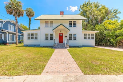 /international/us/431-n-sans-souci-avenue-deland-fl-110101395990/