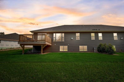 /international/us/5240-briarwood-cir-racine-wi-110099369955/